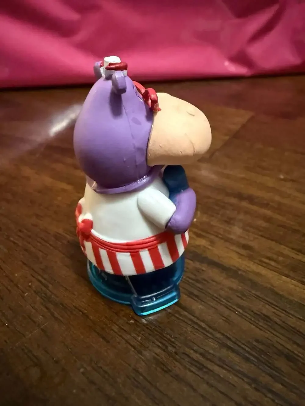 Disney Doc McStuffins Hallie the Hippo PVC Figure with Clipboard